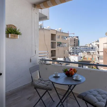 Апартаменты Terre 1-br Apt In + Balcony