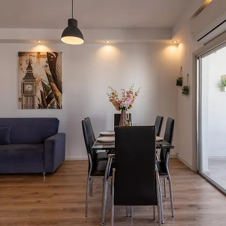 Apartment Terre 1-br Apt In + Balcony *